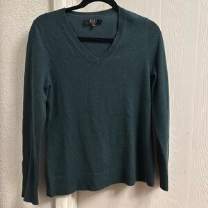 Alex Marie Emerald Green 100% Cashmere
Great condition